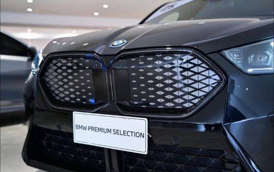 BMW iX2 64,8 KW ELÉTRICO XDRIVE30 M SPORT